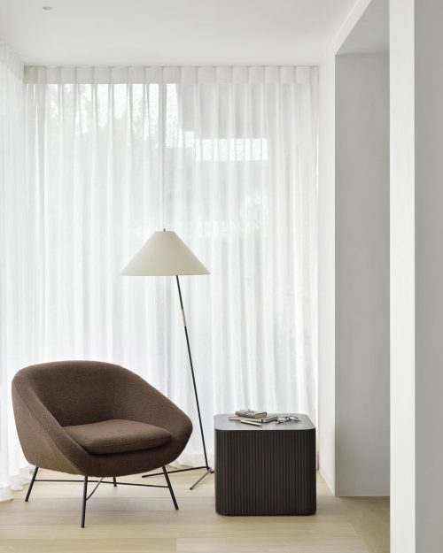 JASPERS EYERS LEADLIFE Fotel Barrow Ginger Ethnicraft 20133