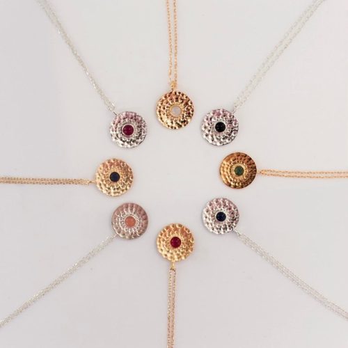 1 Pozłacany naszyjnik z czarnym onyksem Lamenta