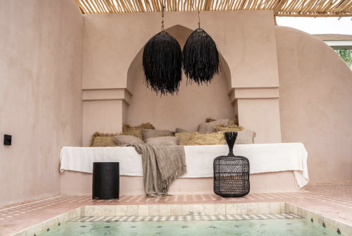 Zrzut ekranu 2025-08-12 o 14.18.09 Stołek The Tribe Bazar Bizar