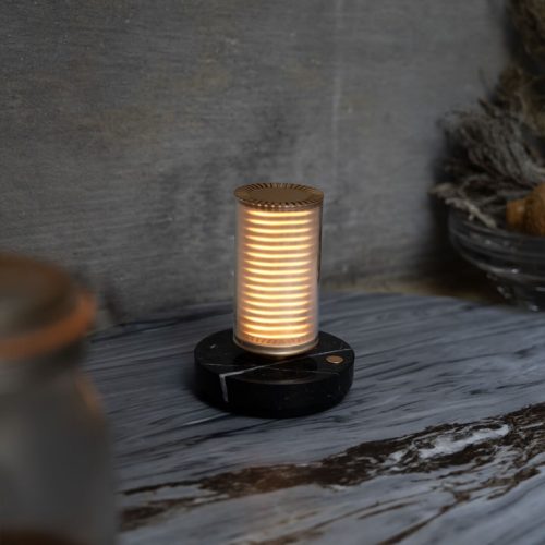 dcw-editions-la-lampe-frechin-modele-frechin-a-table-photos-yqtkfurg-s Lampa stołowa Frenchin A Table