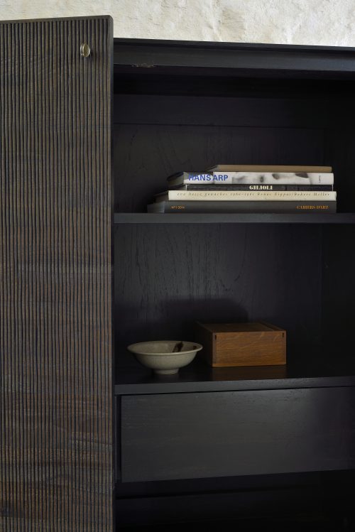 Komoda Grooves tek Ethnicraft