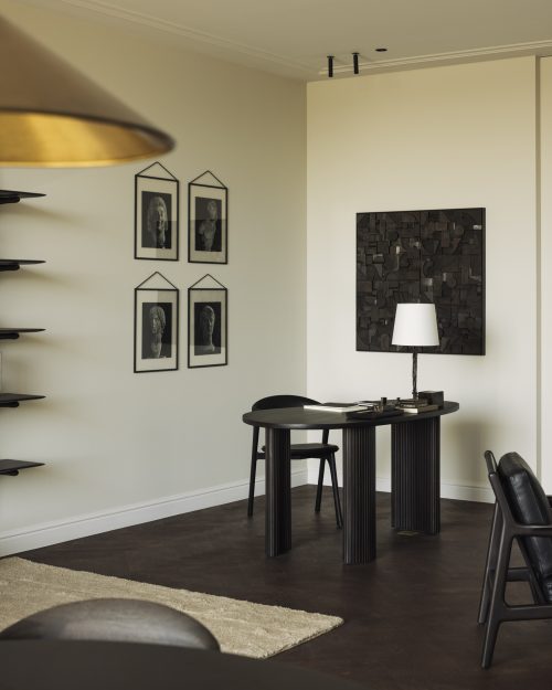 Biurko Boomerang mahoniowe Ethnicraft